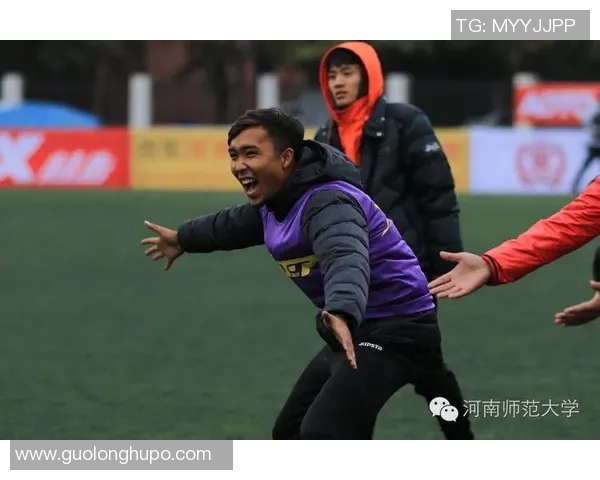 激情四溢的实况足球歌曲带你领略绿茵场上的热血与梦想 激情四溢的实况足球歌曲带你领略绿茵场上的热血与梦想